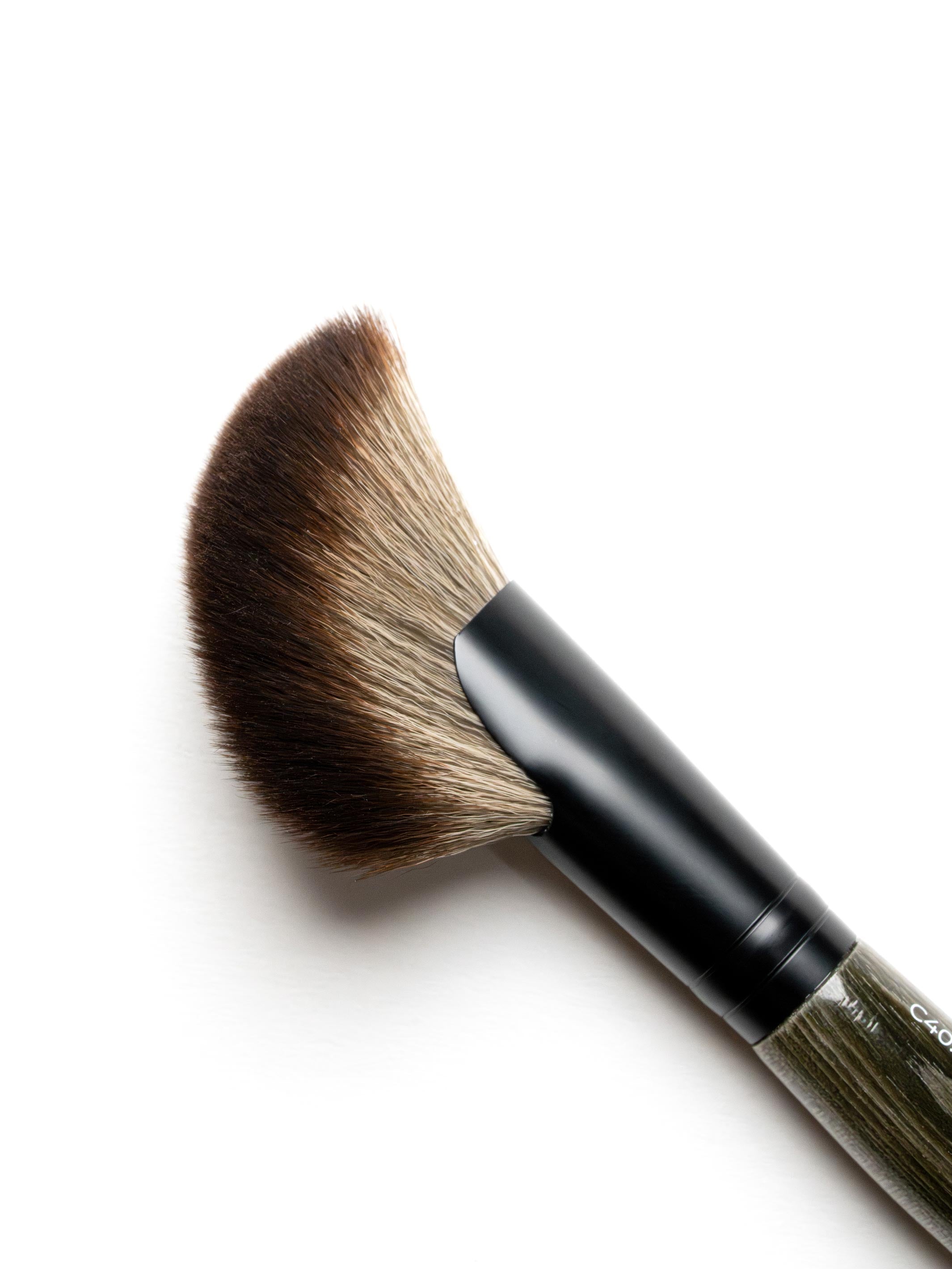 C40.5 Bronzer Brush
