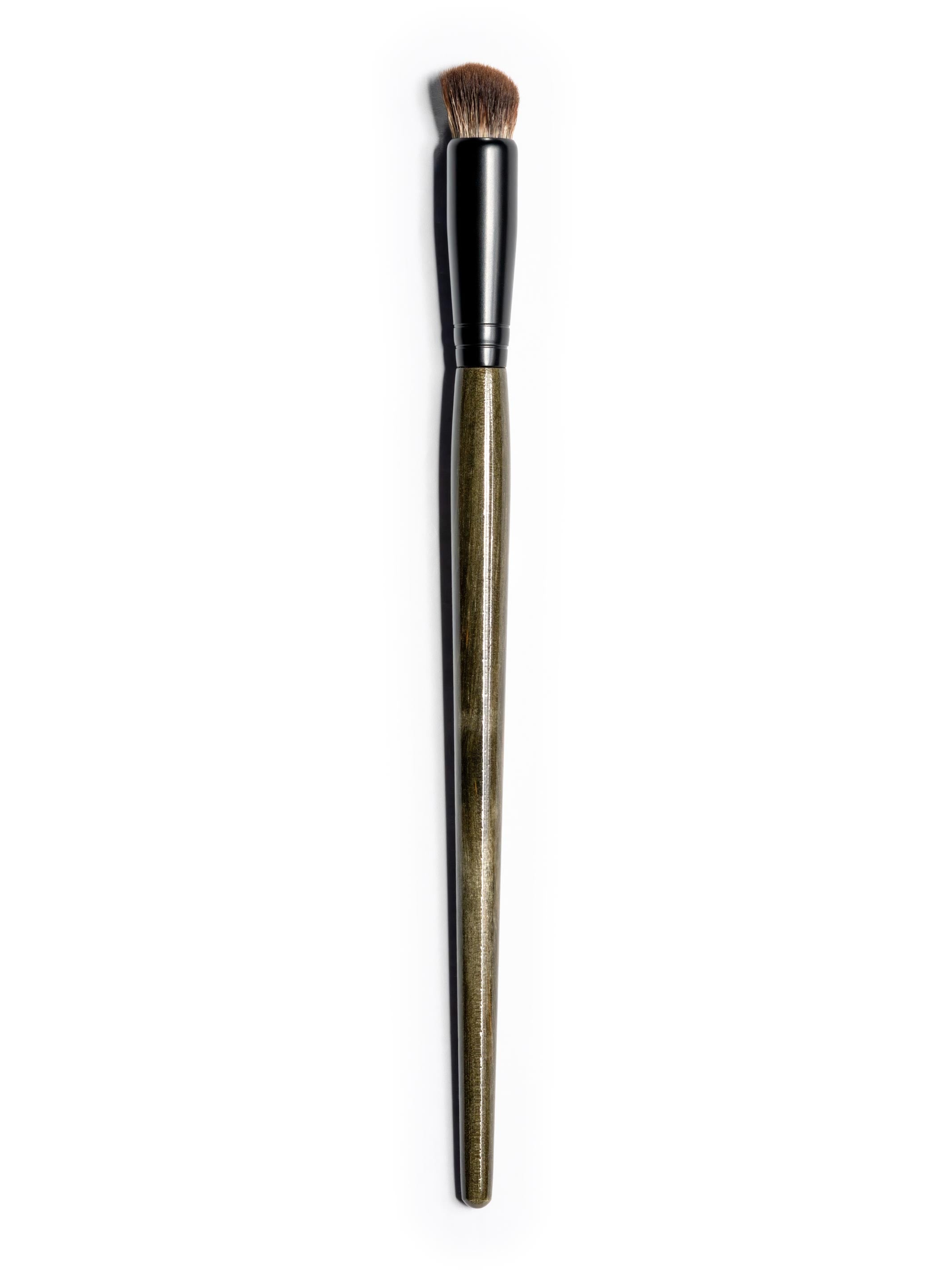 C31 Spot Concealer Brush