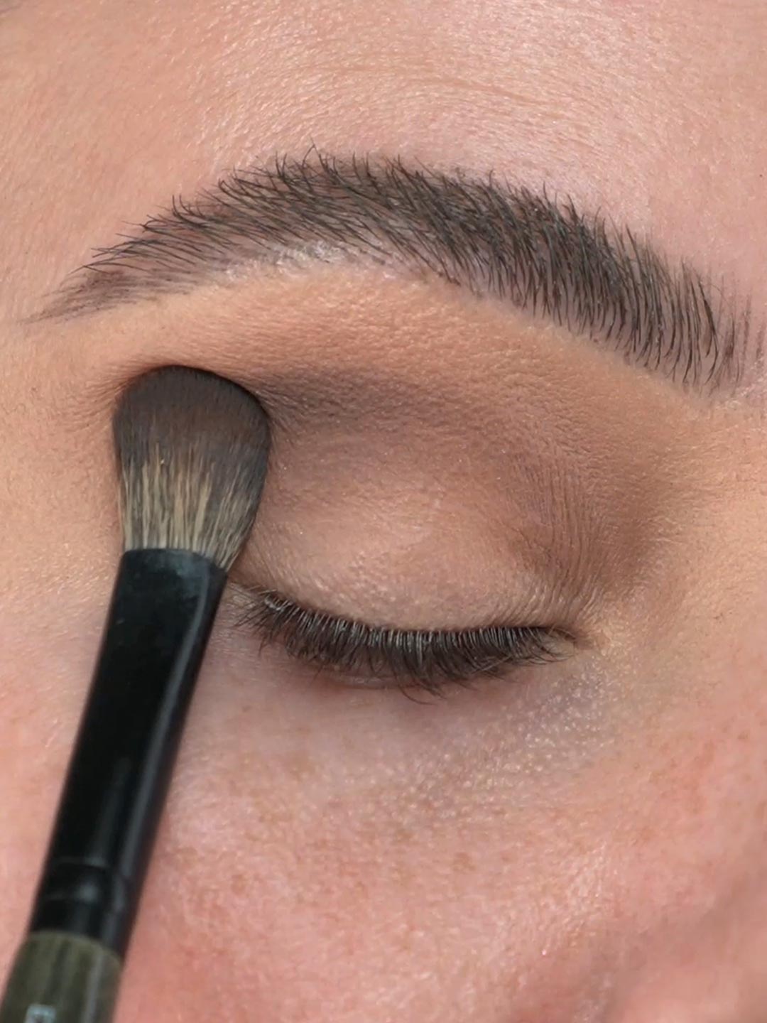 E28 Shading Eye Brush