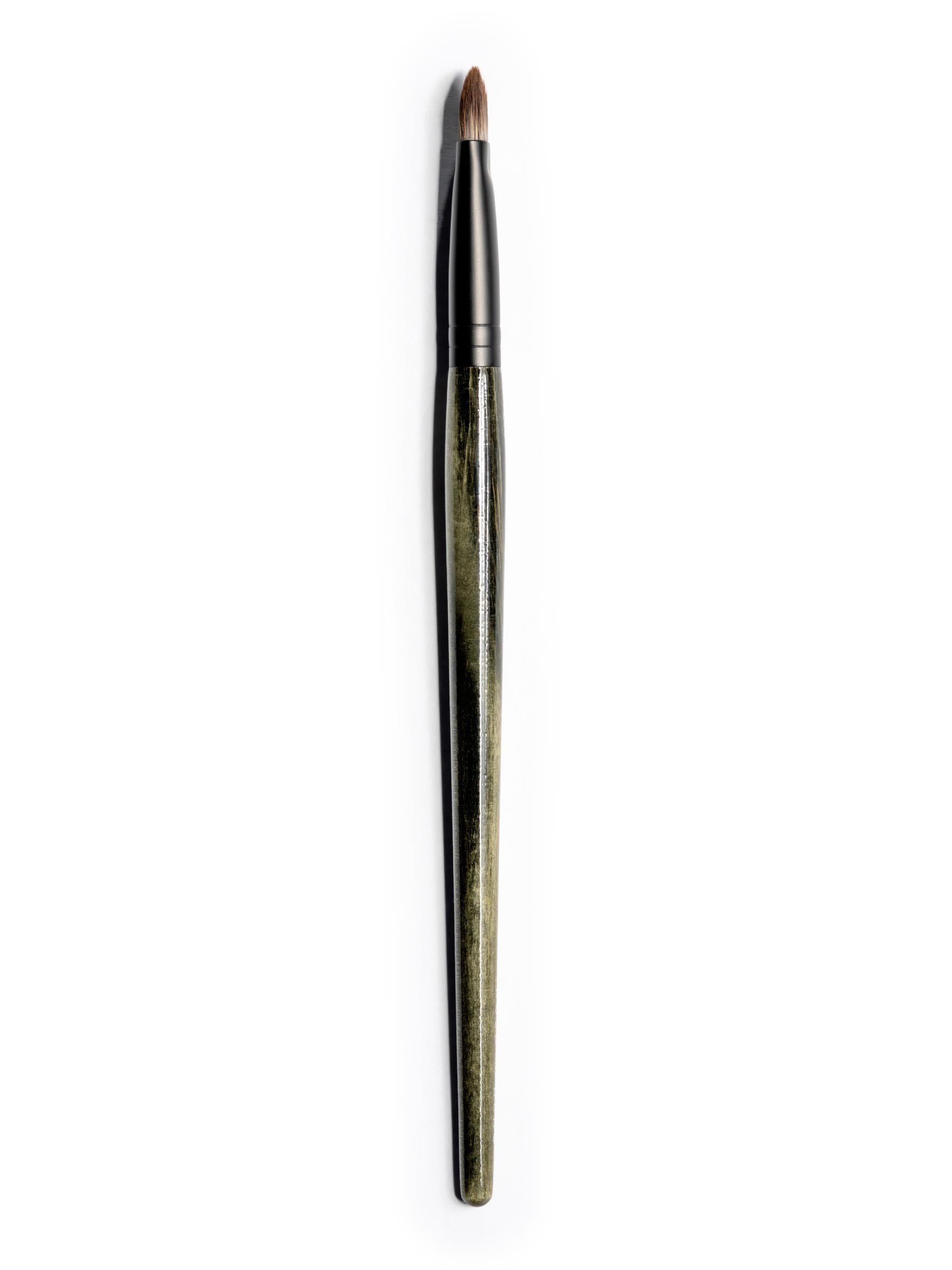 C30 Detail Concealer Brush