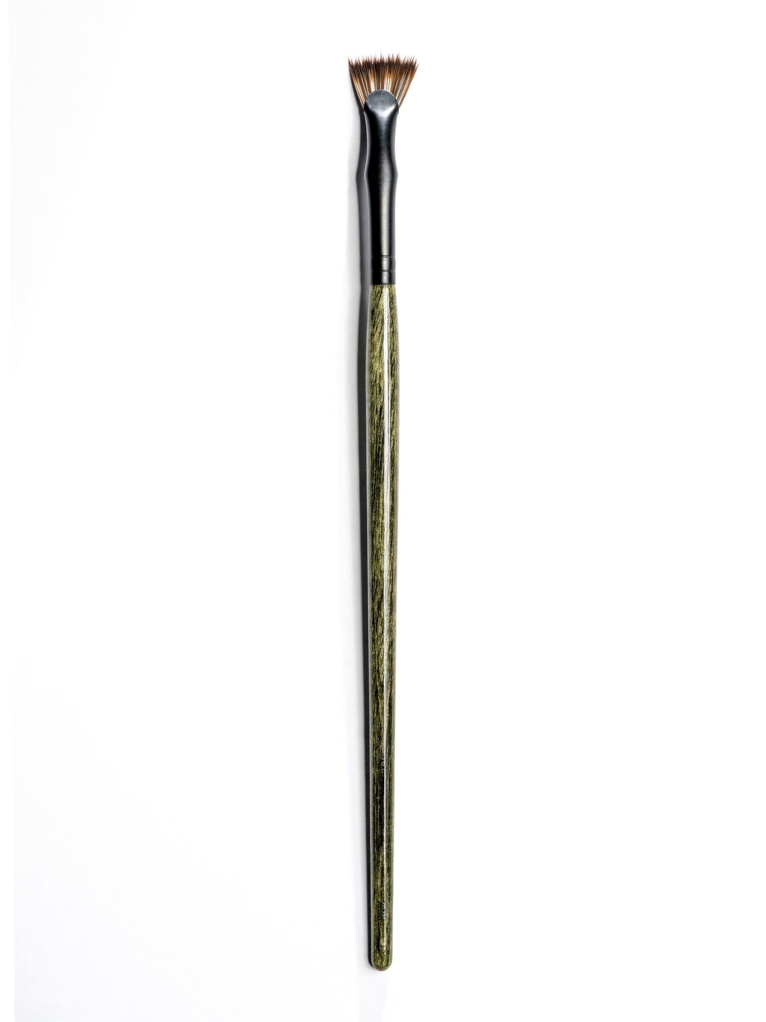 E25 Angled Lash Brush